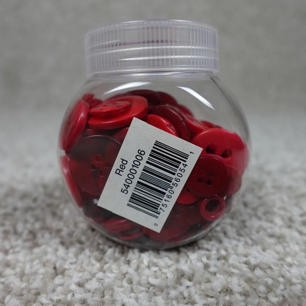 Blumenthal Lansing Co Red Buttons 4oz Jar Mixed Sizes Styles 540001006